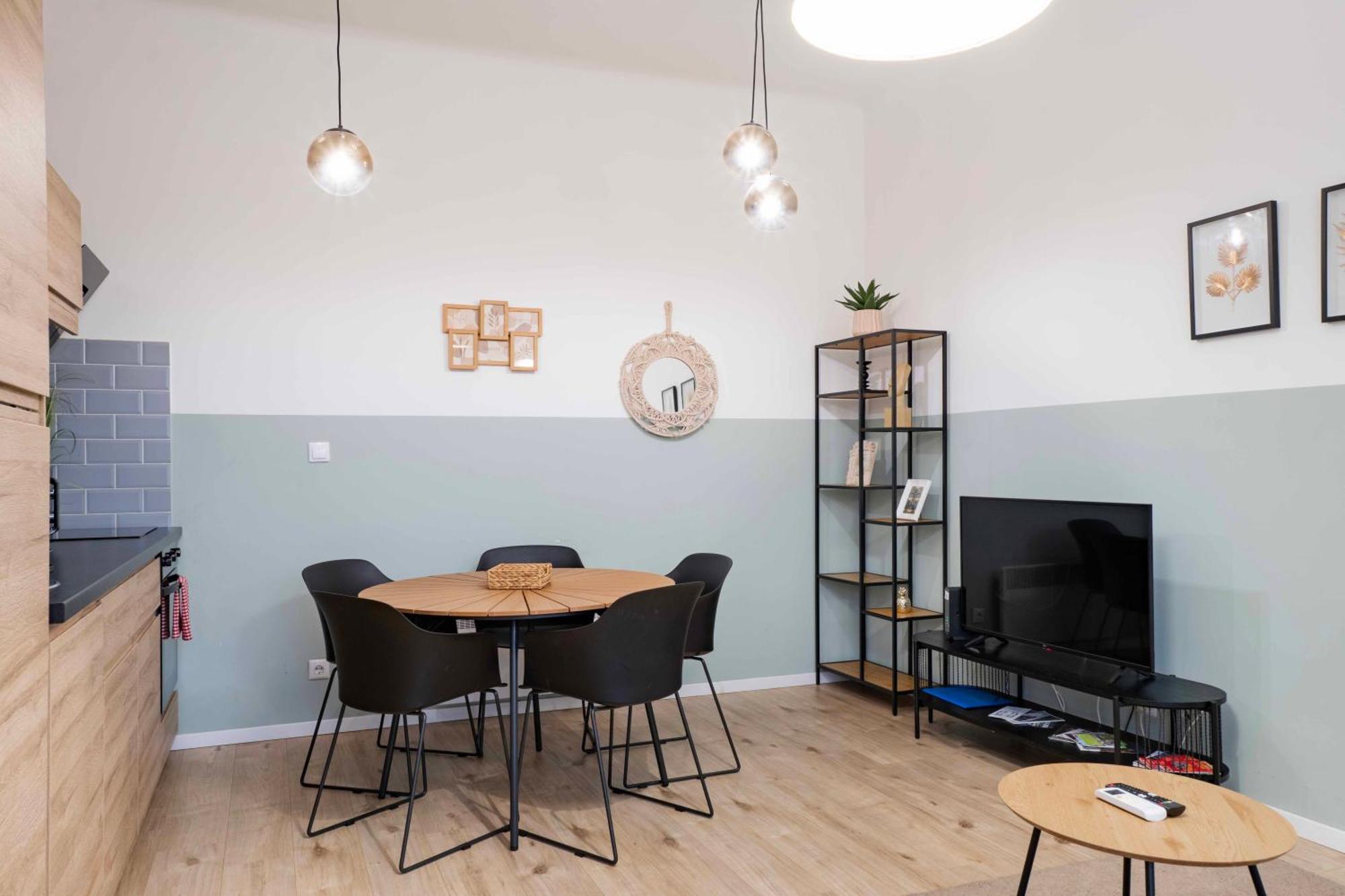 Jade Apartment In Downtown Budapest Dob27 — Photos 2